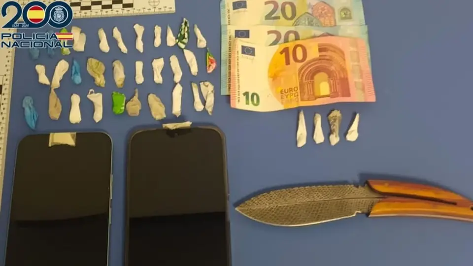 Detenido con 35 papelinas de cocaína cerca de un colegio en Pontevedra
