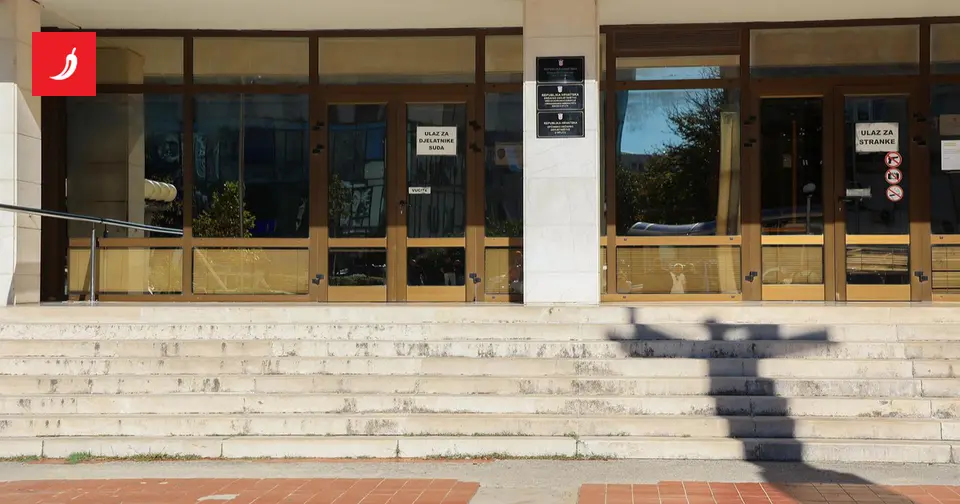 Split man (34) sentenced to 6 years in prison for rape and domestic violence – on the run