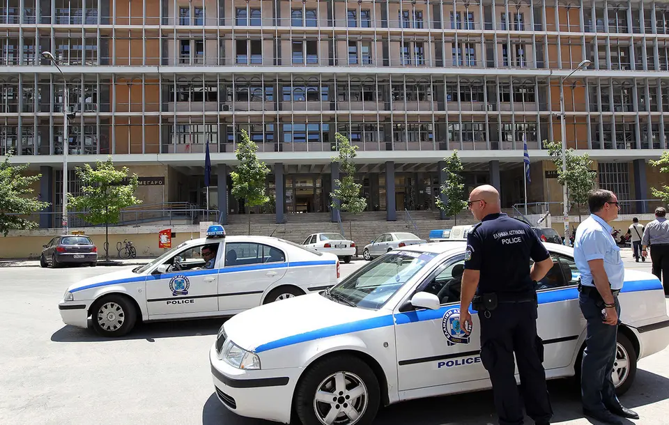 One remanded in custody from 20 arrested for football fan violence in Thessaloniki
