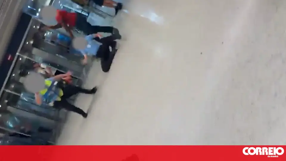 26-year-old passenger assaults police officer at Lisbon Airport and is detained