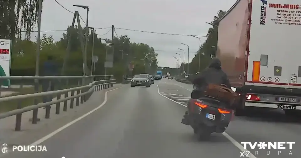 Estonian citizen continues driving in home country after licence revoked in Latvia