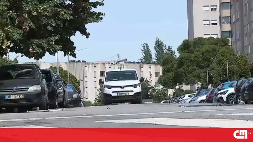 Rixa entre grupos deixa três feridos no Porto