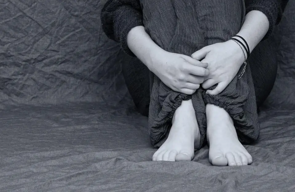 Minor de 16 ani, reținut în Buzău după ce ar fi încercat să abuzeze sexual un copil de 9 ani