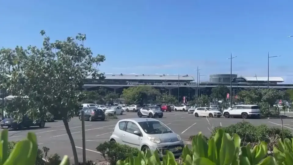 Trois ressortissants haïtiens arrêtés à La Réunion pour transport interne de cocaïne