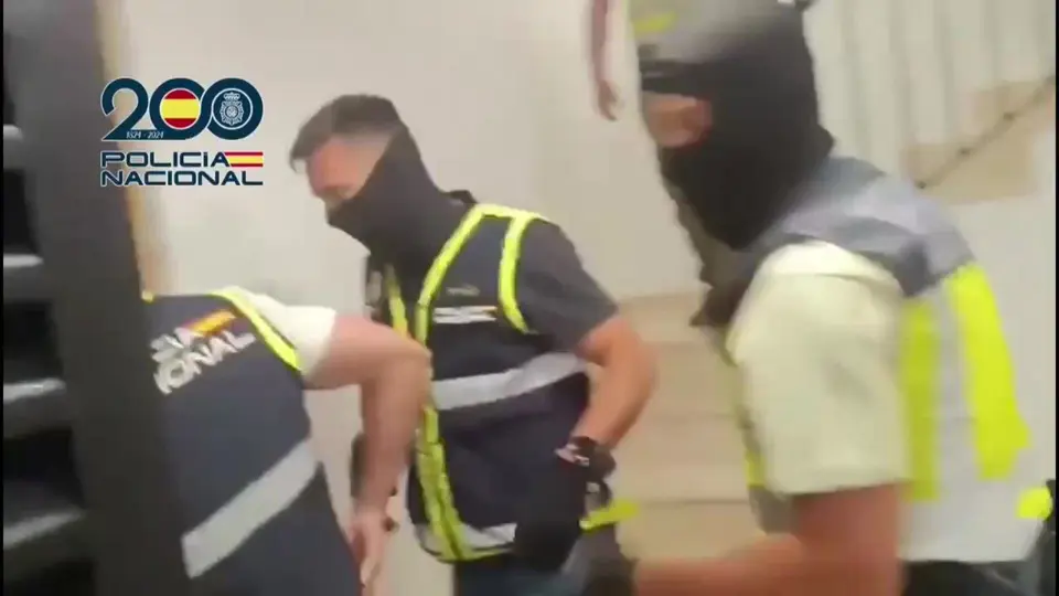 Prófugo dominicano cae en España tras matar a un hombre a palos con un bate