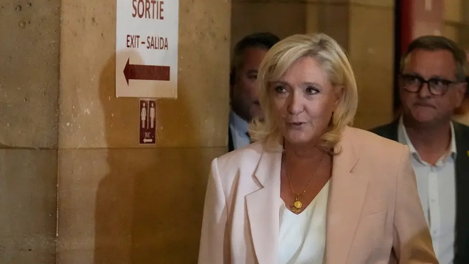 Marine Le Pen maintenue inéligible : la cour d'appel confirme la peine