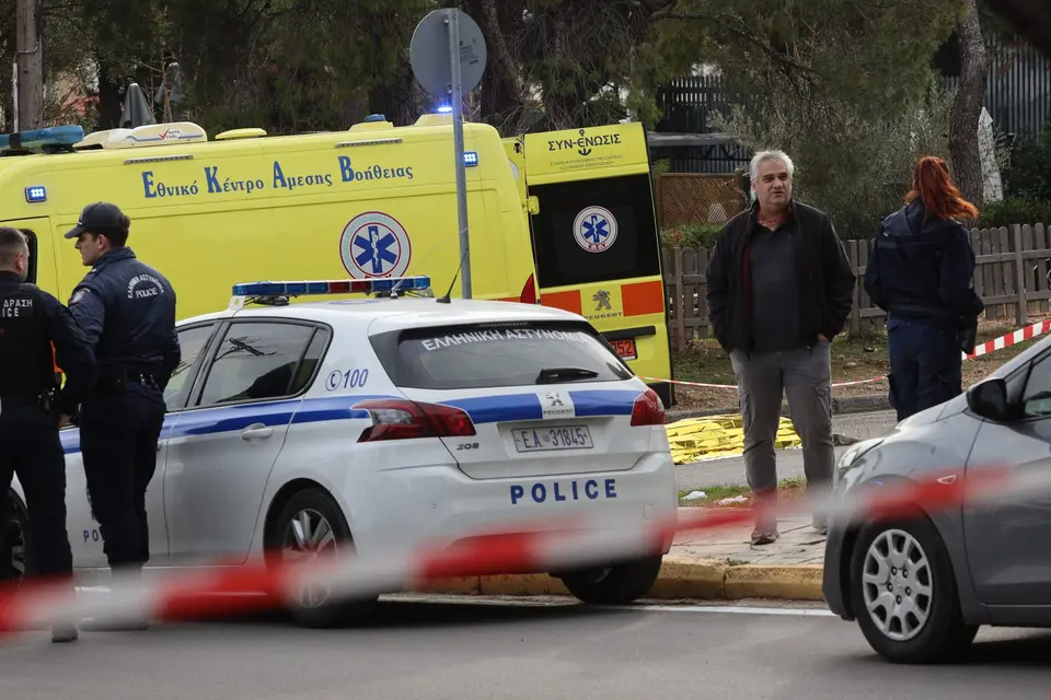 Stabbing leaves one dead in Imathia café