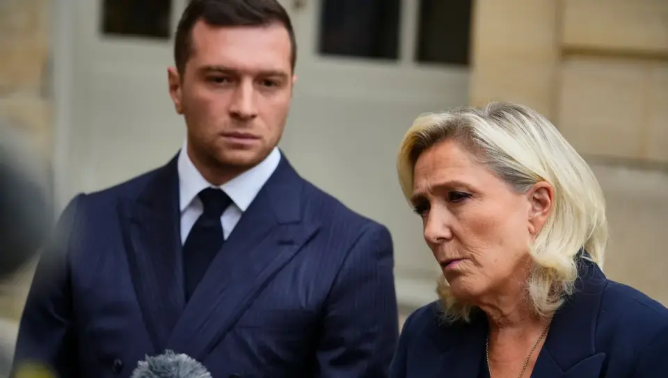 Marine Le Pen condamnée en appel à trois ans de prison ferme et bracelet électronique