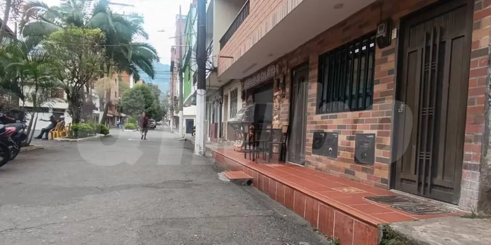 Hombre muere tras golpe en el cuello durante riña en tienda de Copacabana