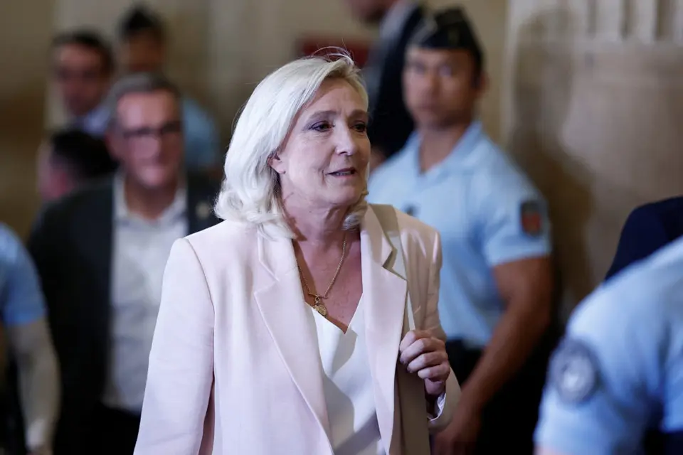 Marine Le Pen sentenced for misappropriation of funds and placed under electronic surveillance