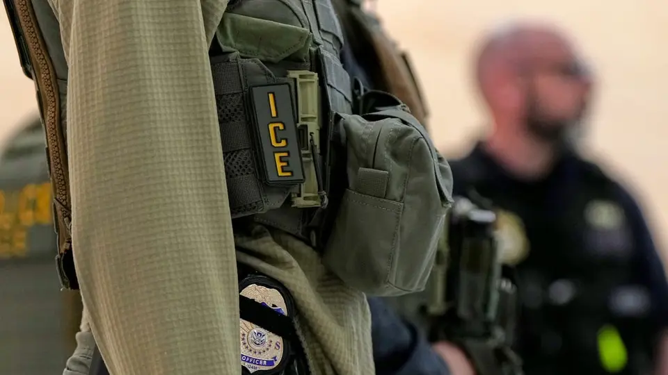 ICE Agent Shoots Mexican Migrant During Traffic Stop in US