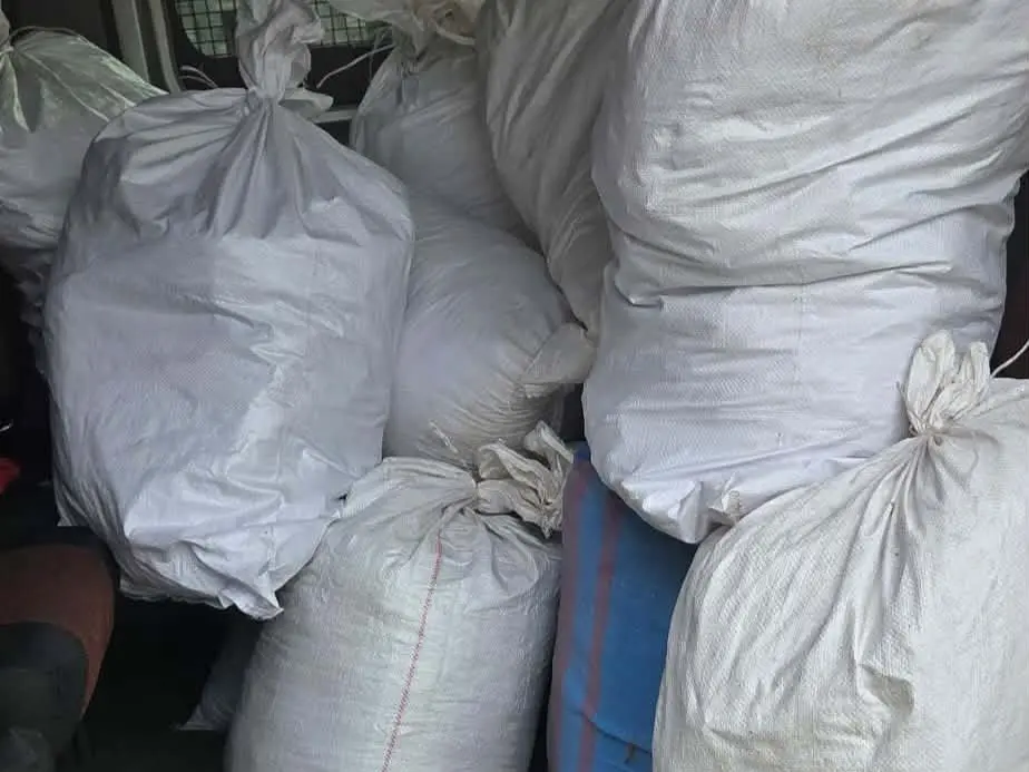 Płock: przejęto prawie 364 kg tytoniu bez akcyzy. Senior oskarżony