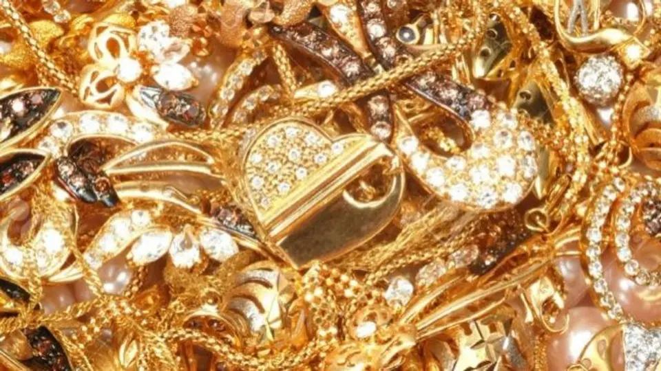 Stolen jewellery trafficking Paris-Antwerp: 19 arrests, Charleroi used as transit hub