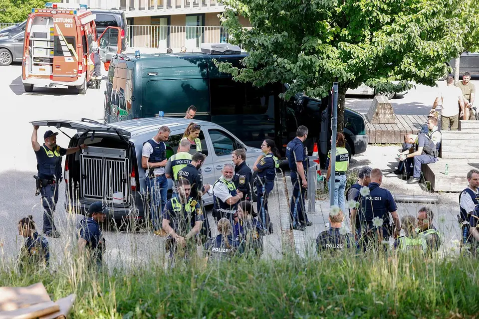 16-year-old attacks gymnasium in Bavaria – several injured