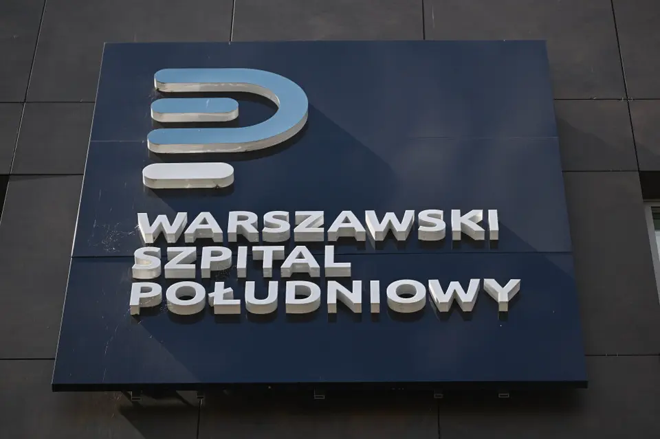 Agenci CBA zabezpieczają dokumenty w Szpitalu Południowym i urzędach Warszawy