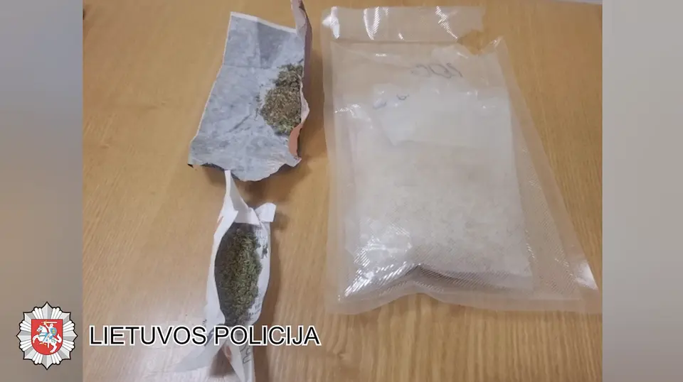 Širvinta police detain drug dealers: among suspects a couple with a minor