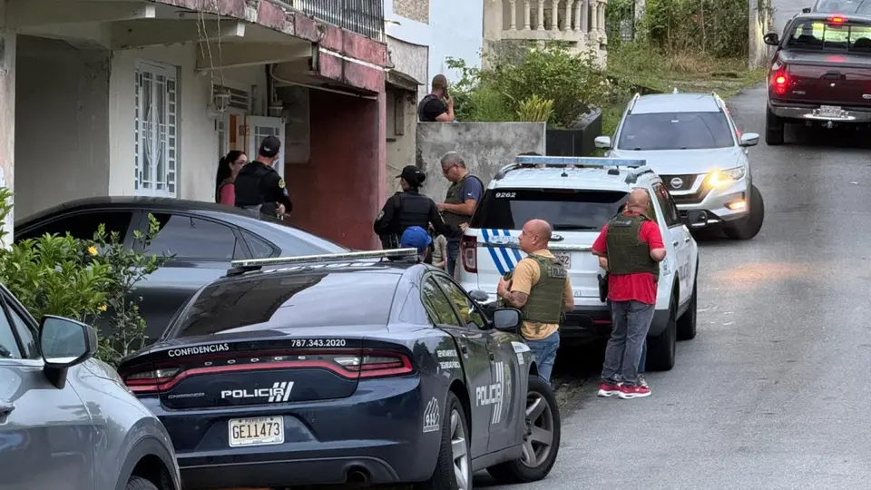 Federal Agents and Police Conduct Raid at San Lorenzo Residence; One Man Arrested, One Woman Detained