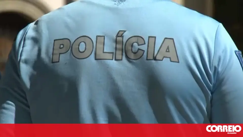 Jovem detido em Lisboa por ameaçar ex-namorada com faca e guardar imagens íntimas