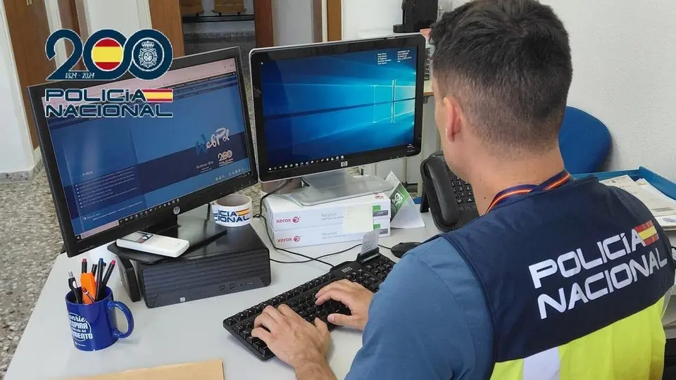 Digital fraudster arrested with more than a dozen active search warrants