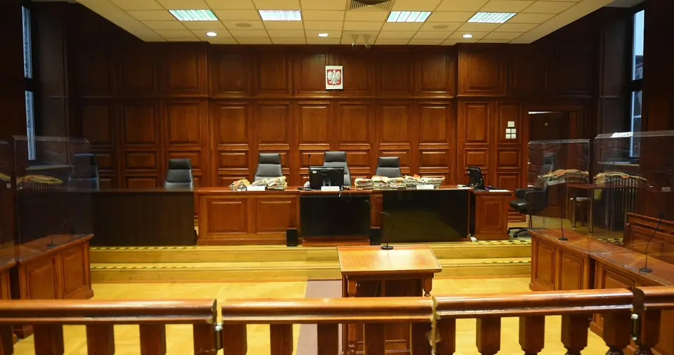 Wyrok w sprawie zabójstwa seniora w Brzeźnie. Trójka oskarżonych skazana na długoletnie więzienie