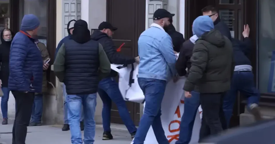 Two men suspected of assault at Orbán Viktor campaign event in Veszprém
