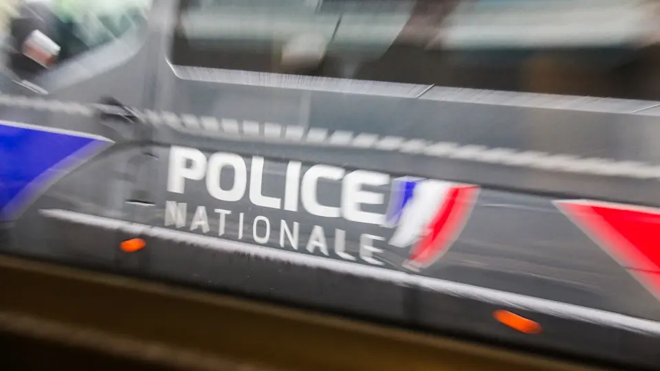 Jeune homme tué au couteau à Paris : enquête pour meurtre ouverte
