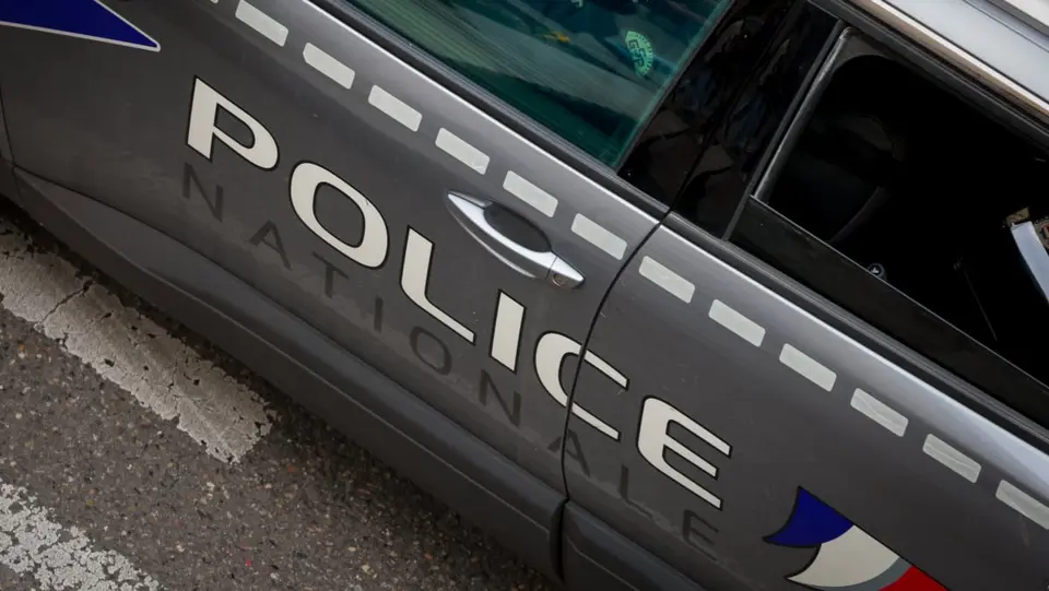 Accident mortel à Orange : un conducteur de 22 ans écroué après un choc frontal