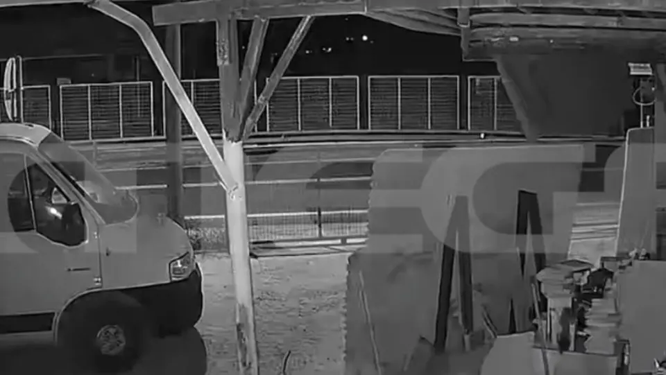 Argos: Video footage documents police shooting at young man