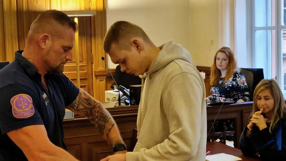 Ukrajinský pomocník telefonních podvodníků dostal čtyři roky vězení