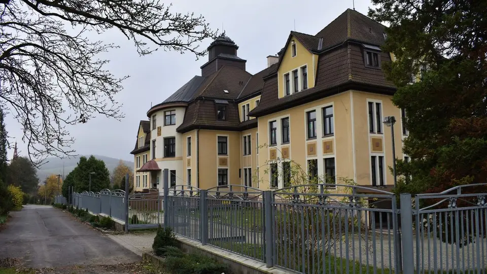 Suspended sentence for assault on pedagogue at Chrastava institution