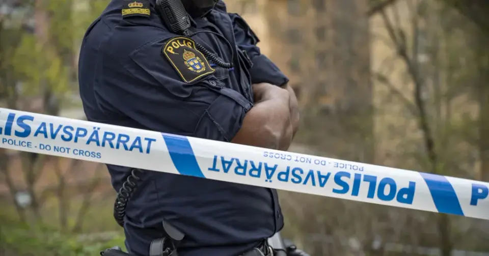 Man arrested on suspicion of murder in Rosersberg