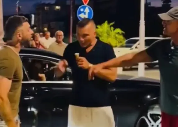 Far-right "National Future" party businessman attacks and beats migrant in San Benedetto del Tronto