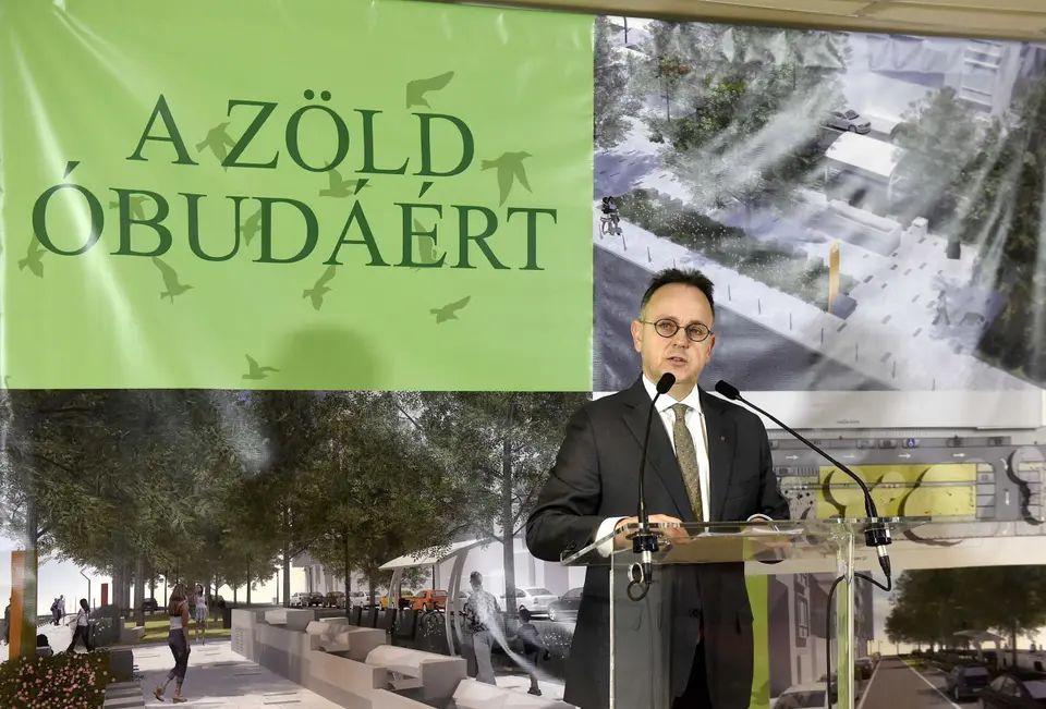 Egy hónapig tovább maradnak előzetesben az NKA-botrány gyanúsítottjai