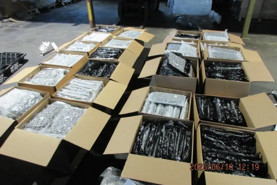 Customs officers in Riga seize 330 kg of marijuana; four Latvians detained for smuggling and sanctions evasion
