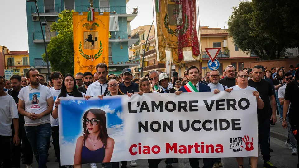 Omicidio Martina Carbonaro: a Napoli si ricostruisce la dinamica del delitto