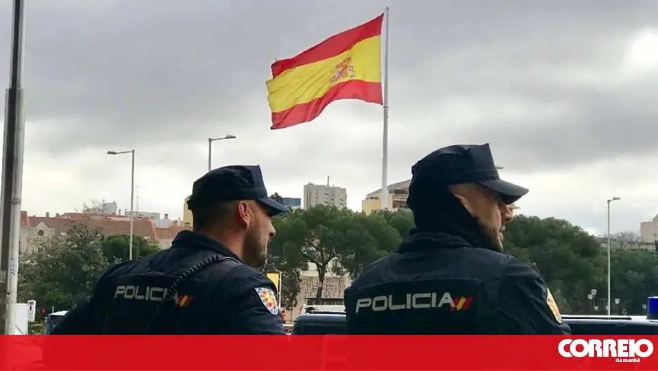 Espanhol detido em Badajoz por esquema de empresas fictícias em Portugal