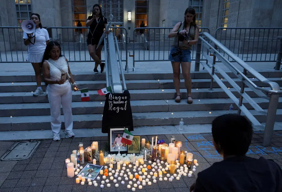 Third death linked to ICE operations in days: Mexican man killed during chase in Florida