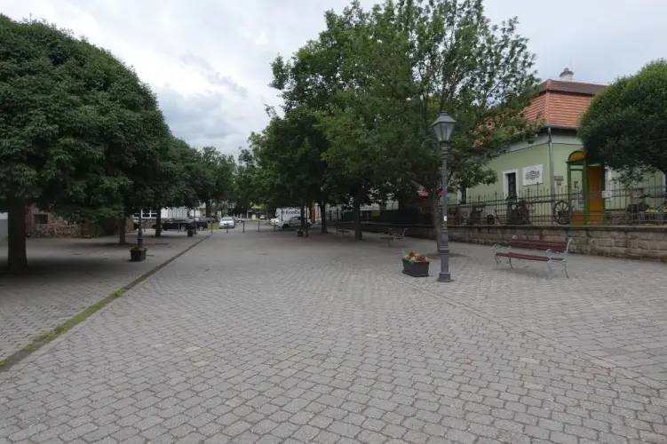 Man robs 1,000 forints from 11-year-old boy in Szécsény