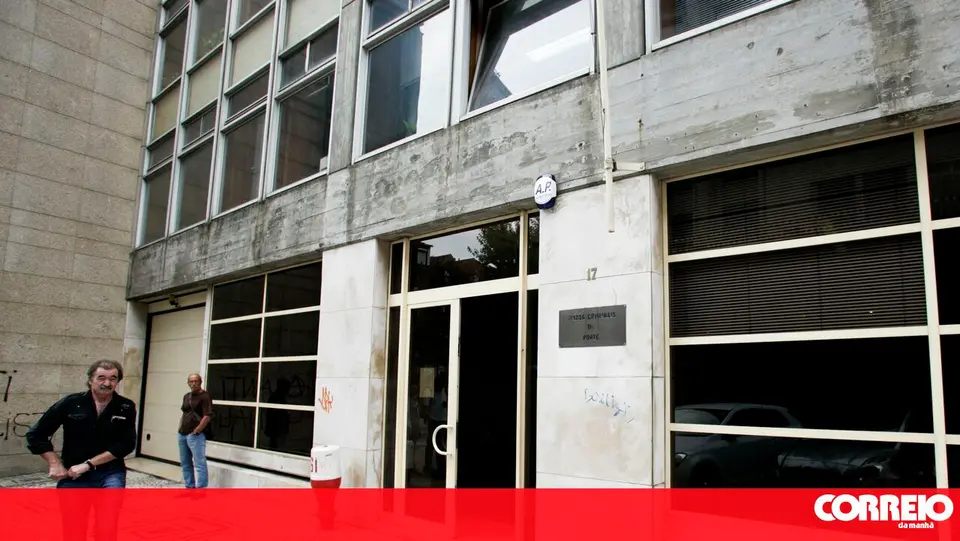 Homem condenado por esquema de burla com transferências de Angola para Portugal