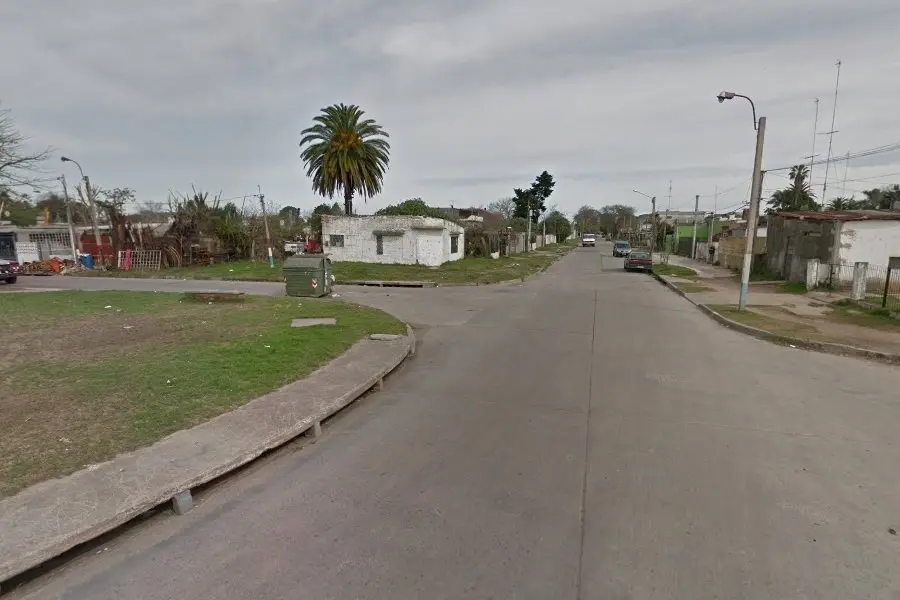 Trabajador ciclista muere baleado tras quedar en medio de tiroteo en Montevideo