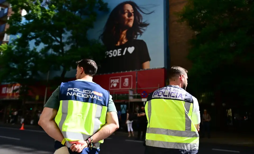 La UCO interrogó como investigado al exmano derecha de Sánchez en el caso Leire Díez