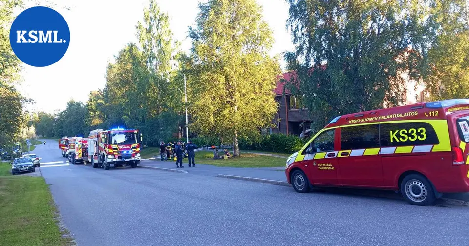 Viitasaaren asuinkerrostalossa syttyi tulipalo – poliisi epäilee tuhopolttoa