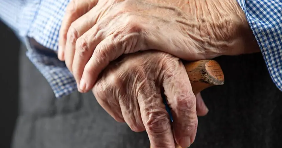 Couple arrested in Tenerife for confining elderly man and emptying his bank account