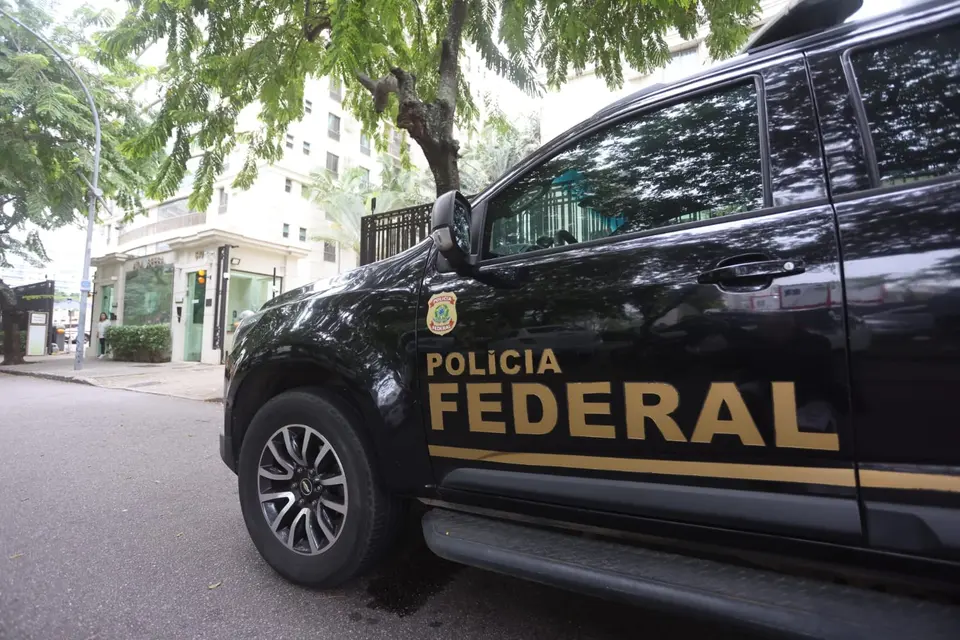 Employee of financial institution arrested in Rio on suspicion of participating in digital fraud scheme