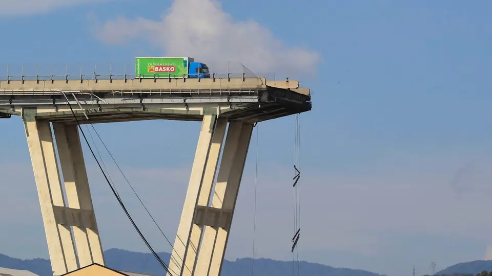 Morandi bridge collapse in Genoa: former Autostrade chief sentenced to 12 years in prison