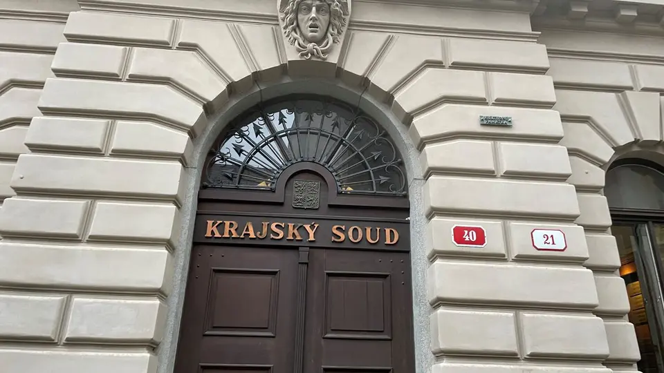 Osm let vězení za znásilnění mladé ženy u hřbitova na Sušicku