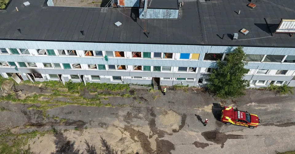 Alaikäinen epäiltynä Ylitornion hotellipalon sytyttämisestä – rakennus tunnettu ihmiskauppajutusta