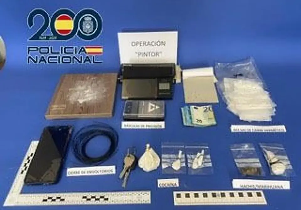 Desmantelado un punto de venta de droga en Ponferrada con un detenido