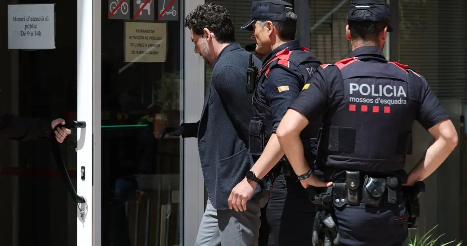 El hijo del fundador de Mango, acusado de matar a su padre, renuncia como vicepresidente