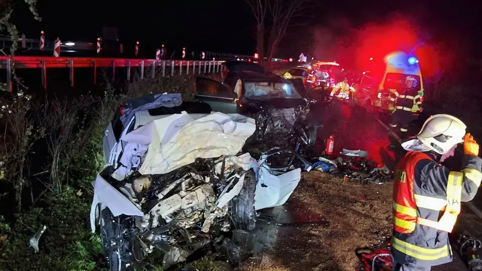 BMW driver charged after fatal crash in Olomouc region